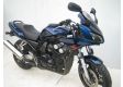 moto YAMAHA FZS FAZER